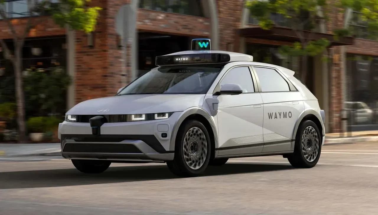 Waymo เตรียมลดบทบาท Uber สะท้อนการแข่งขัน Robotaxi เปลี่ยนจากพันธมิตรสู่เจ้าของแพลตฟอร์ม