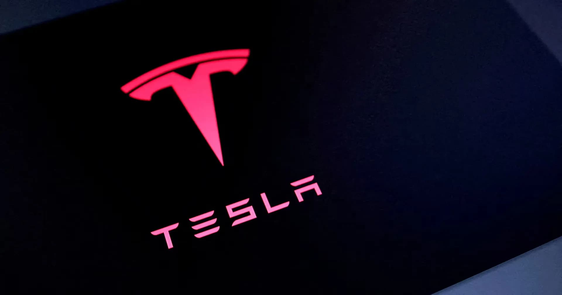 ยอดขายกลุ่มรถยนต์ 3Q26: Tesla เด่น ขณะที่ GM, Ford และ Stellantis ยอด EV ลดลง